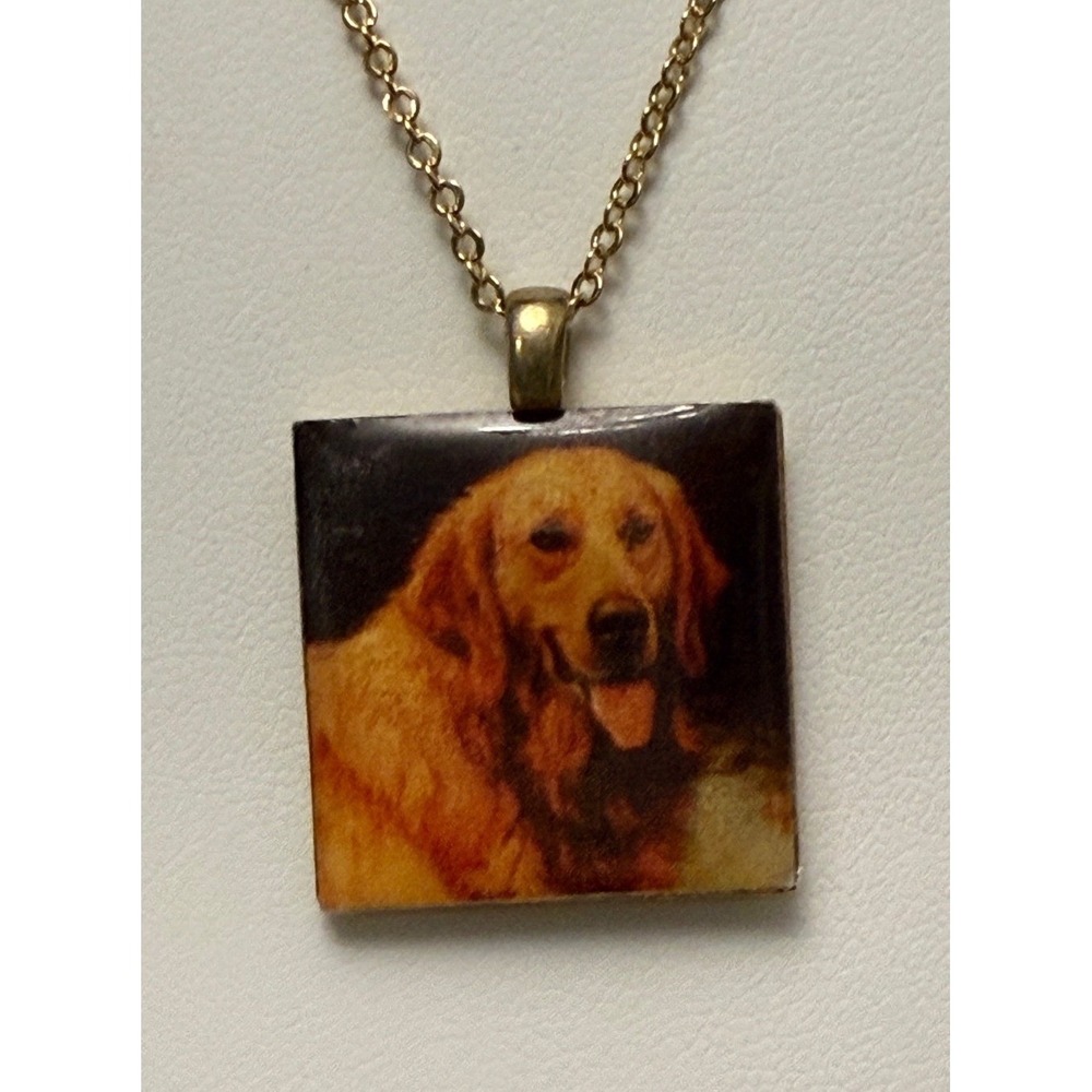 Golden Retriever Dog Portrait Pendant Necklace Resin Art Tile Brass Tone Chain🦮